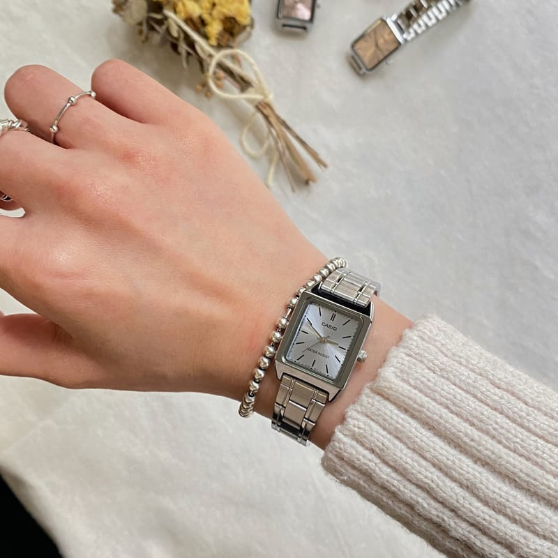 ZEGAREK DAMSKI CASIO LTP-V007D-4E + BOX (zd638c)