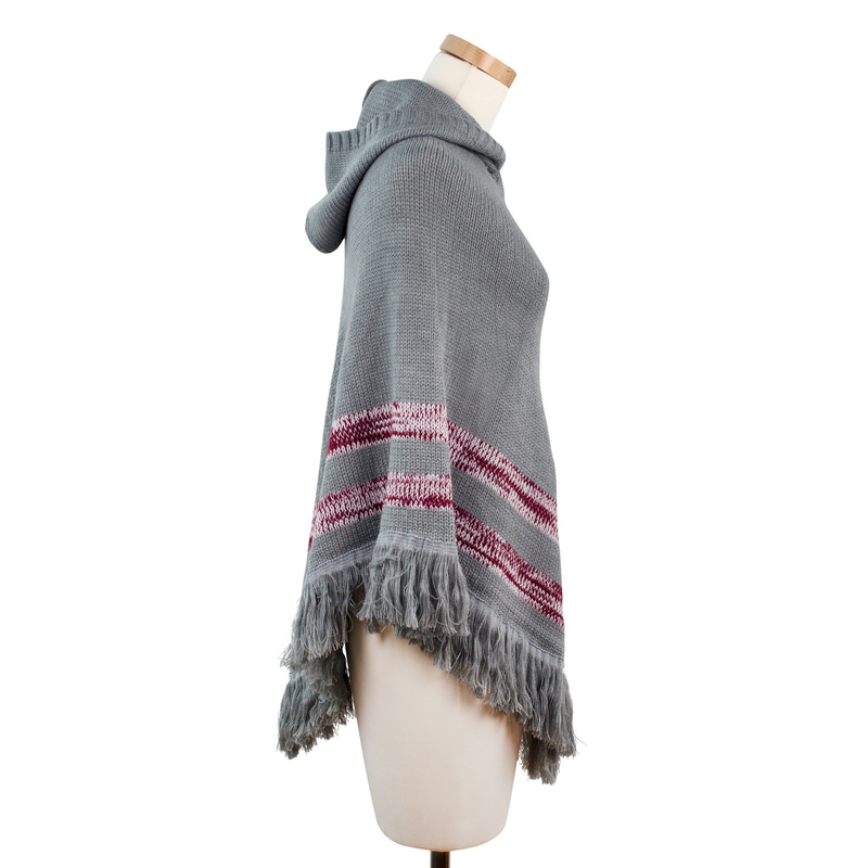 Narzutka-kurtka futrzane pasy