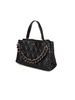 Czarny kuferek damski Guess HWQG97 33050