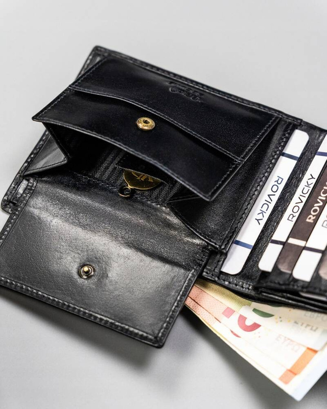 Elegancki skórzany portfel męski Rovicky z RFID
