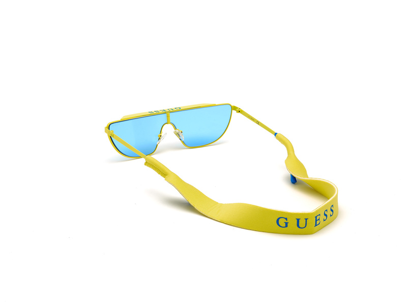 Okulary GUESS GU76770039V. Okulary przeciwsłoneczne, Kolor żółty. Kobieta.