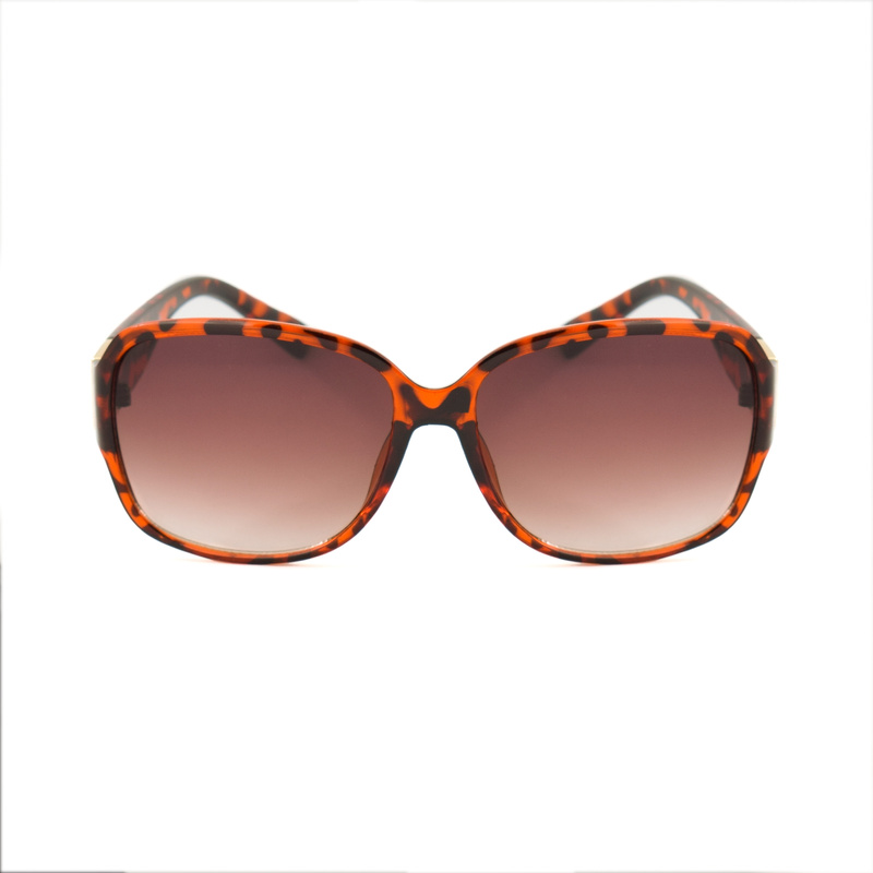Okulary GUESS GF0411-5852F. Okulary przeciwsłoneczne, Kolor brązowy. Kobieta.