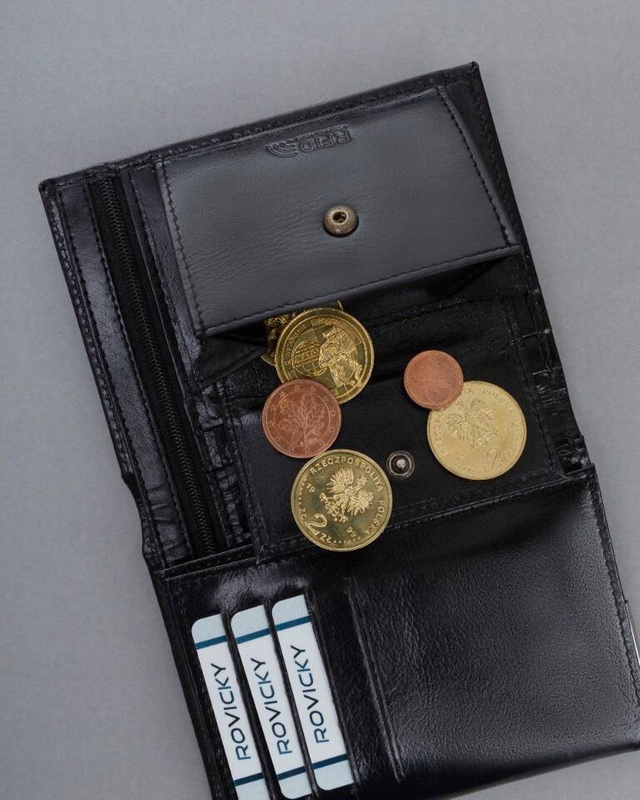 Pojemny męski skórzany portfel z RFID od Ronaldo