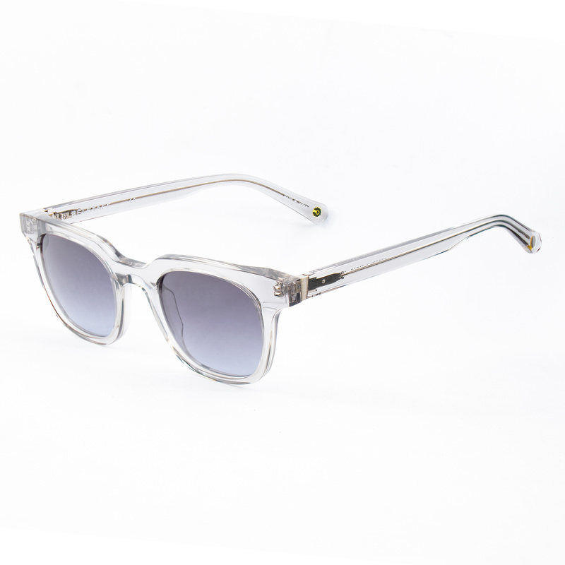 Okulary BELSTAFF BOORMAN-S029. Okulary przeciwsłoneczne, Kolor przezroczysty. Kobieta.