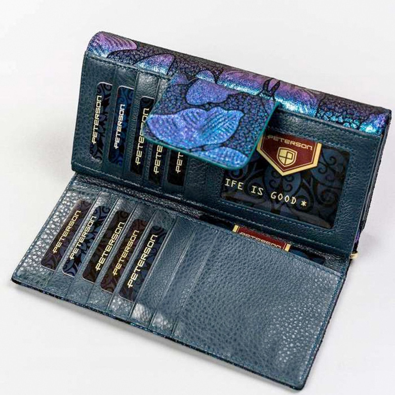 Skórzany damski portfel Peterson PTN 42100-ONBF