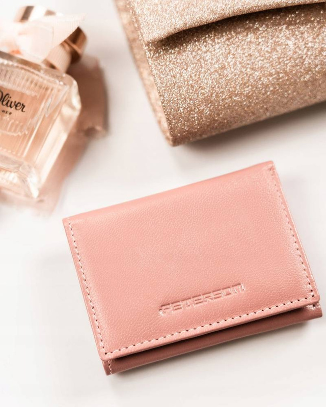 Damski portfel ze skóry ekologicznej Peterson PTN RD-SWZX-86-GCL