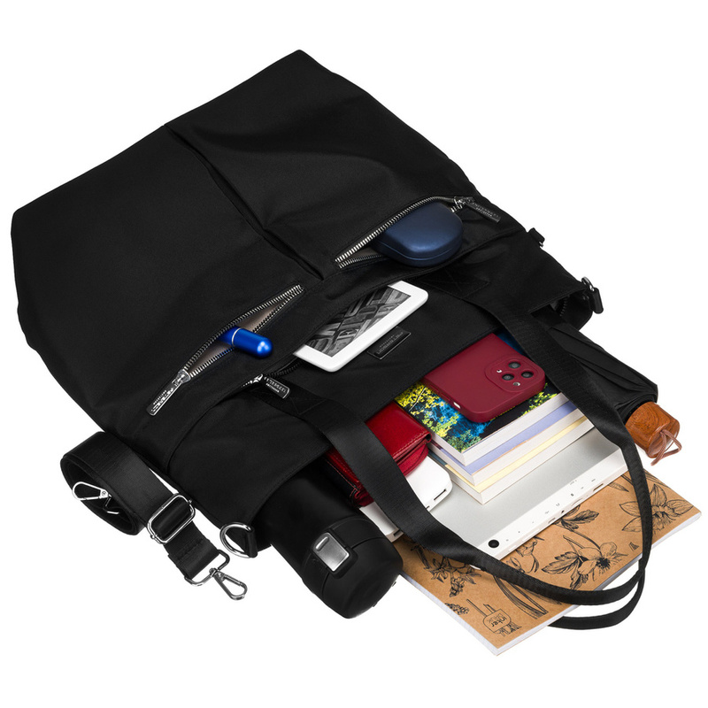 Shopperka w czarnym kolorze z zewnętrznymi kieszeniami i dopinanym paskiem - Peterson