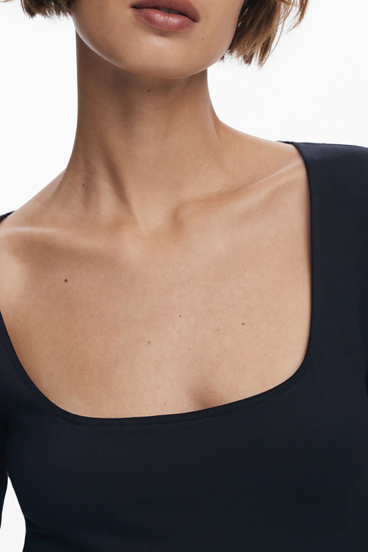 D�UGA CZARNA SUKIENKA DAMSKA DESIGUAL