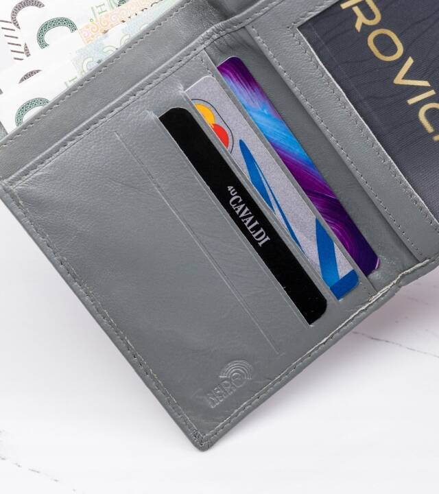 Zgrabna skórzana damska portmonetka 4U Cavaldi