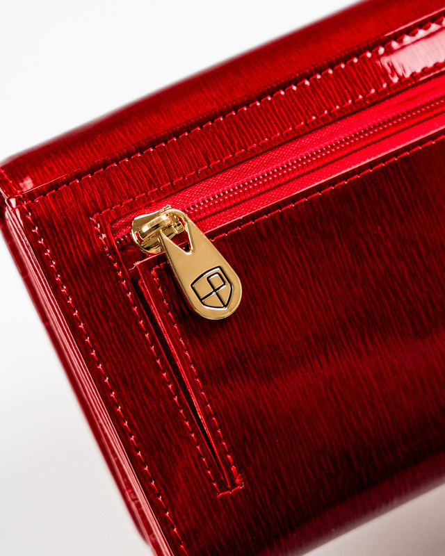 Skórzany damski portfel Peterson PTN 421077-SH-1