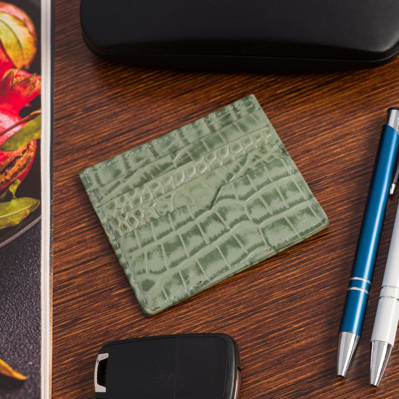 Etui na dokumenty karty wizytówki skórzane slim portfel zielone Beltimore E49