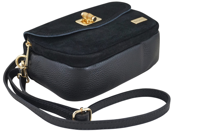 Mała zamszowa listonoszka ze złotym zapięciem - Czarna