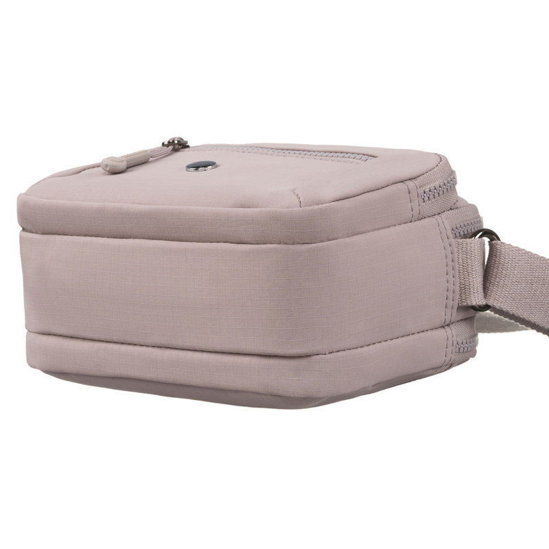 Miejska listonoszka damska w jasnym, fioletowym kolorze zawieszona na regulowanym pasku - Peterson