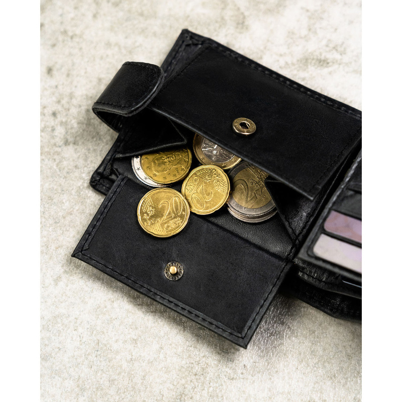 Skórzany, czarny portfel męski zamykany na zatrzask - Peterson