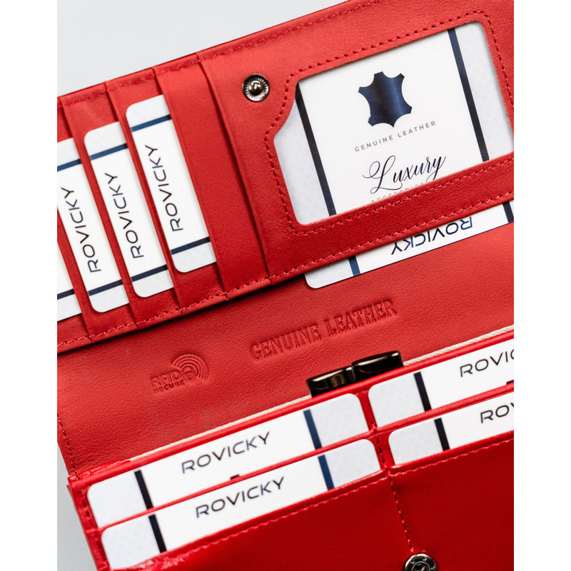 Czerwony portfel damski ze skóry naturalnej i ekologicznej wyposażony w system RFID, zamykany na zatrzask - Rovicky