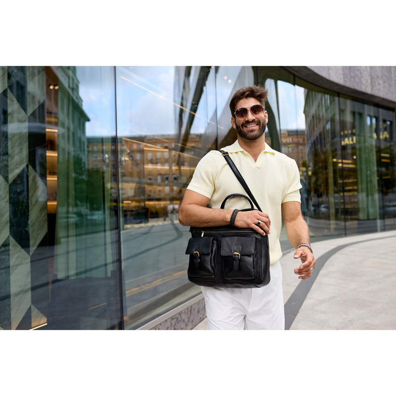 Męska torba na laptopa ze skóry naturalnej w czarnym kolorze - Peterson