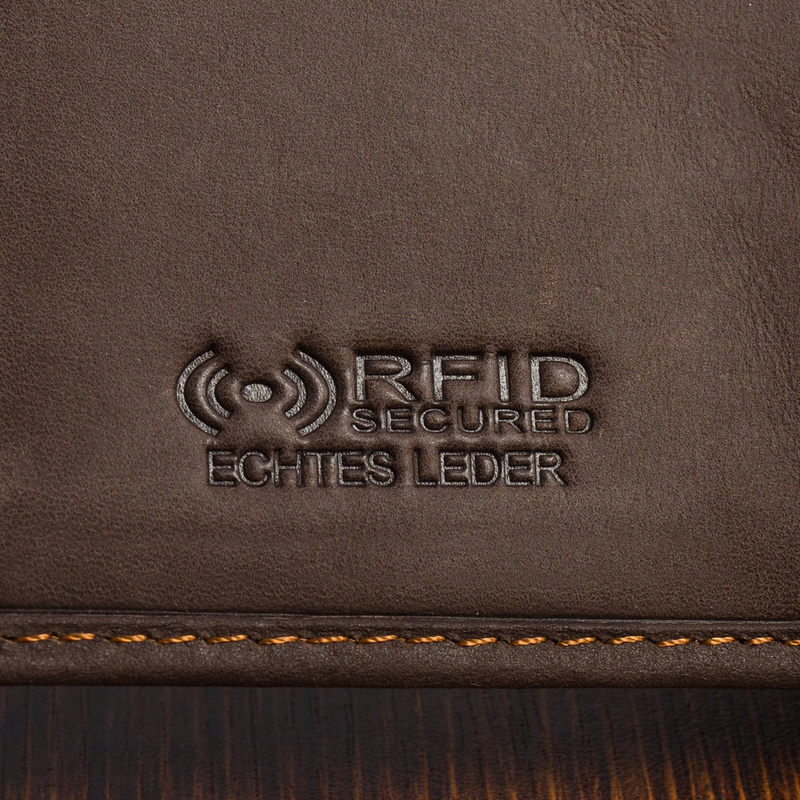 Portfel męski skórzany pionowy brązowy mały Beltimore RFiD L52
