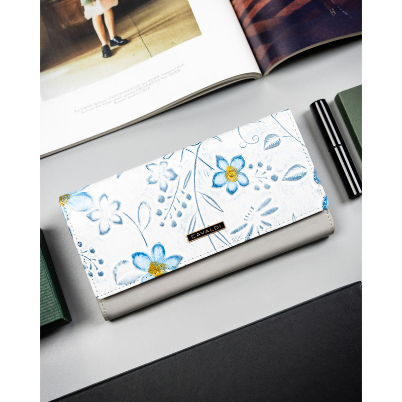 Skórzany portfel damski w kwiaty, mieści dowód rejestracyjny - 4U Cavaldi