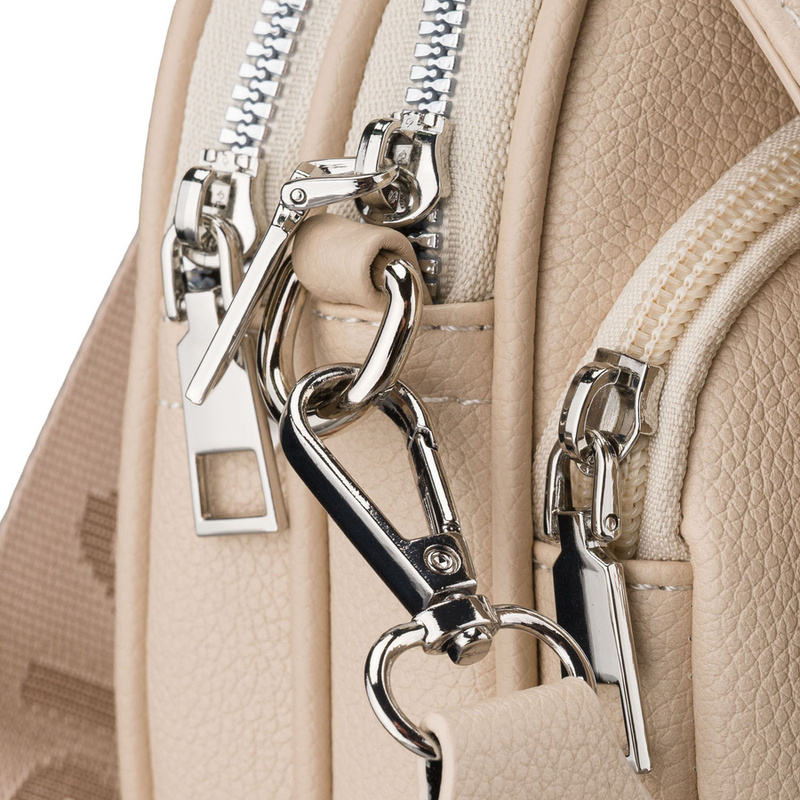 Listonoszka damska ze skóry ekologicznej w beżowym kolorze - Rovicky