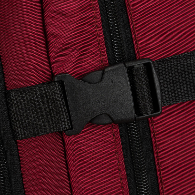 Burgundowy plecak podróżny z poliestru - Peterson