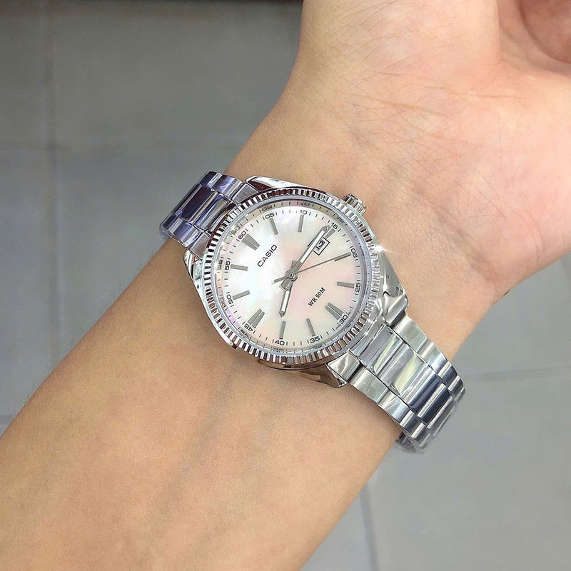 ZEGAREK DAMSKI CASIO LTP-1302DS-4AVDF (zd521g) + BOX