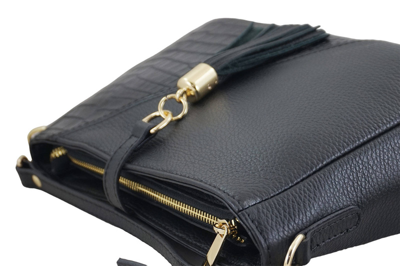 Torebka skórzana z ozdobnym frędzlem - Czarna