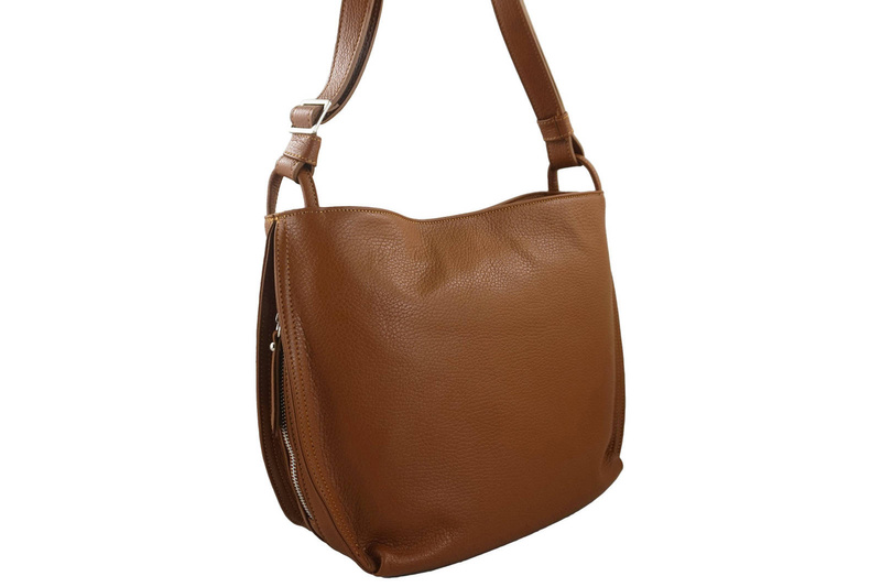 Duża torba damska skórzana na ramię - Brązowa jasna