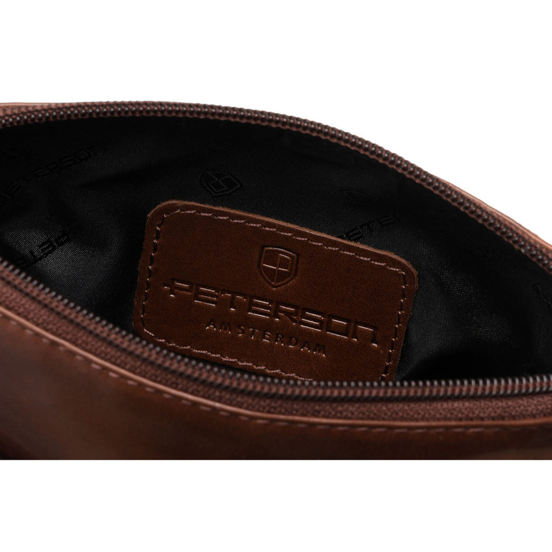 Brązowa, praktyczna listonoszka męska ze skóry naturalnej z kieszeniami zewnętrznymi - Peterson