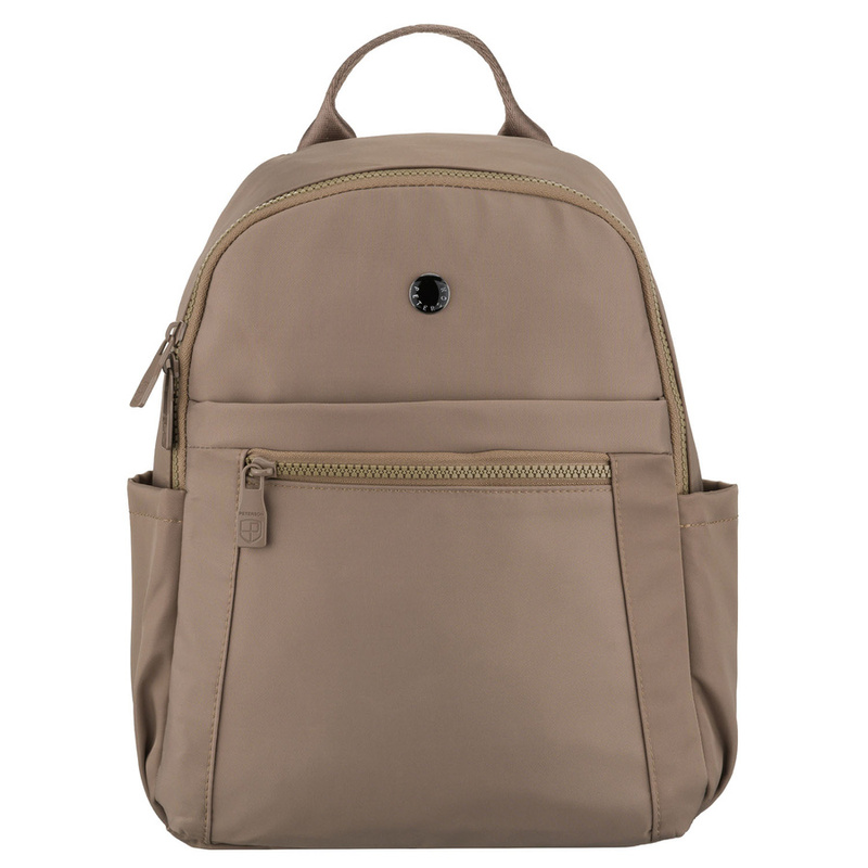 Beżowy plecak damski wykonany z poliestru, zawieszony na regulowanych szelkach - Peterson