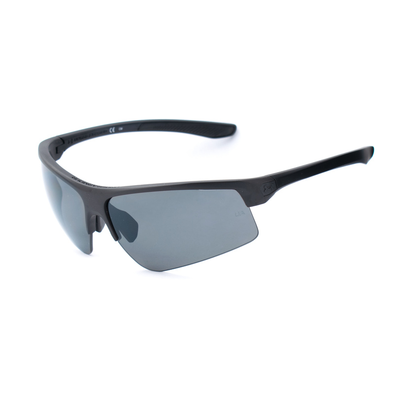 Okulary UNDER ARMOUR UACLUTCHOG807. Okulary przeciwsłoneczne, Kolor czarny. Mężczyzna.