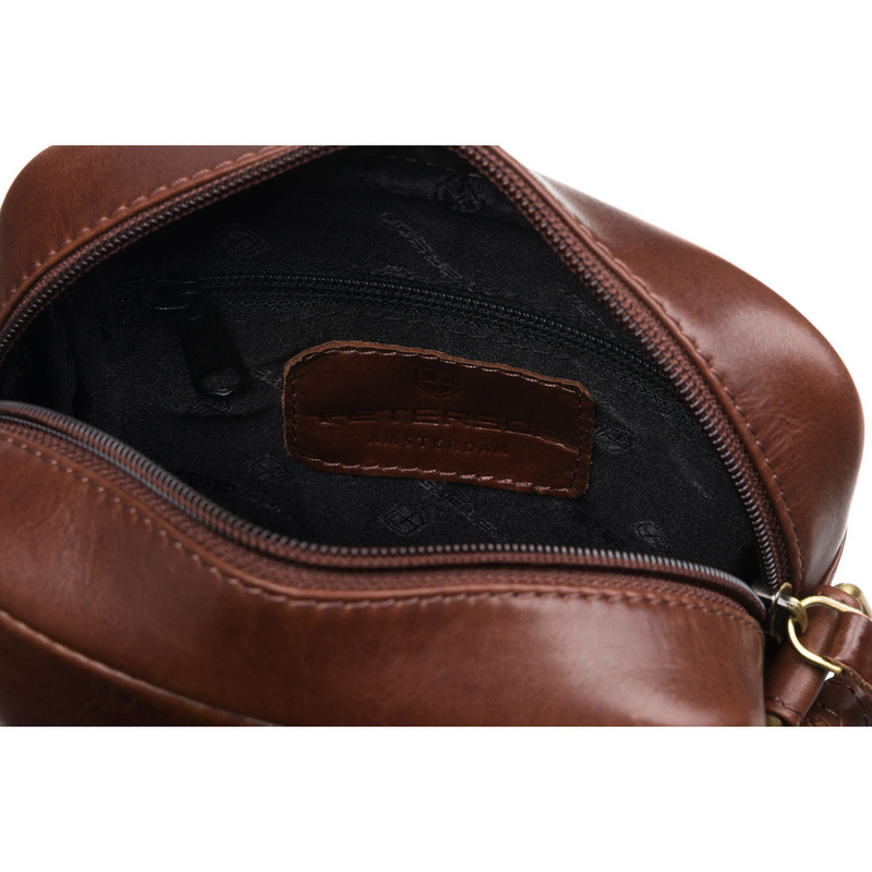 Brązowa listonoszka męska ze skóry naturalnej zamykana suwakiem - Peterson