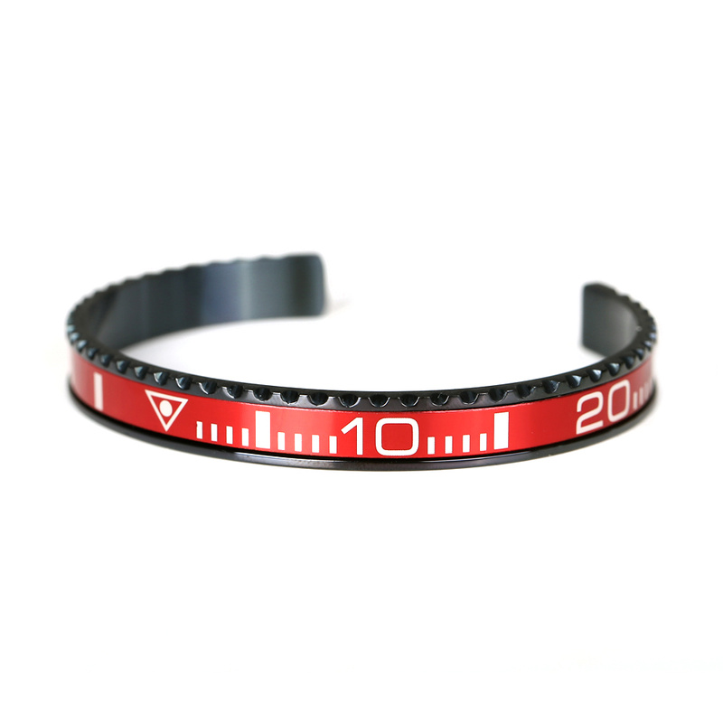 Biżuteria OYSTER BK-SUB-RD. WRIST, Kolor czerwony. Mężczyzna.