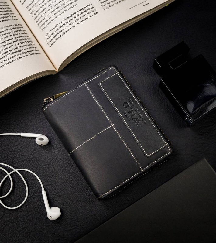 Portfel męski na zamek z przeszyciami Always Wild