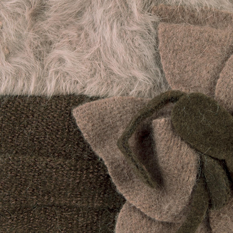 Beret Angora Flower