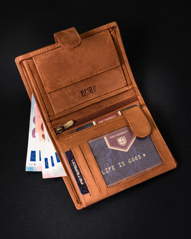 Nubukowy portfel męski z systemem RFID Protect - Peterson