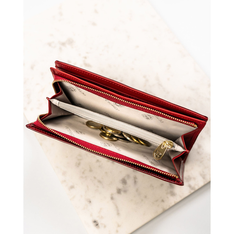 Skórzany damski portfel Peterson PTN BC-421431