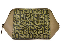 Damska kosmetyczka z kieszenią marki Pierre Cardin