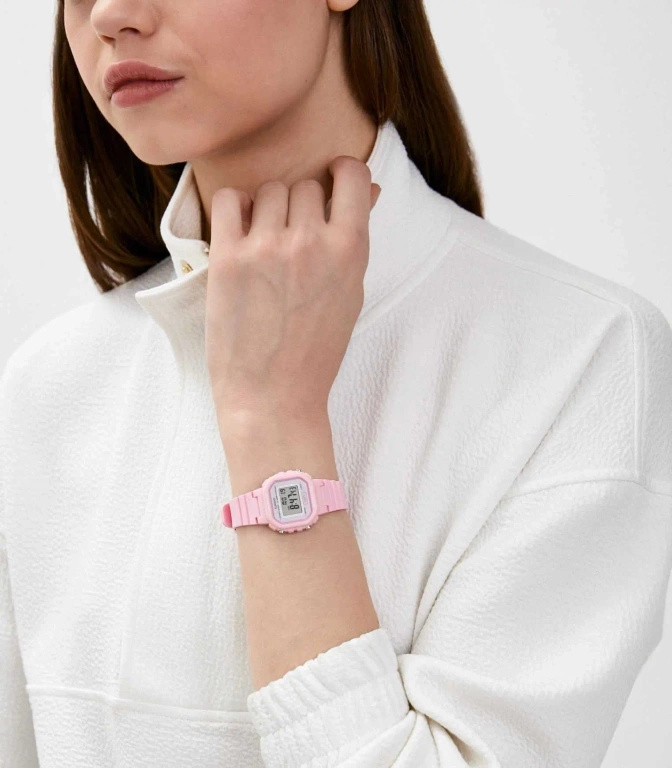 ZEGAREK DZIECIĘCY CASIO LA-20WH-8ADF + BOX