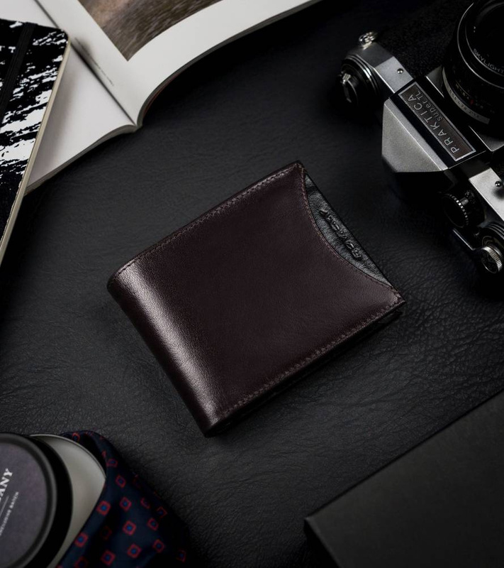 Stylowy Skórzany męski portfel z etui od Rovicky