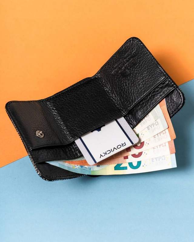 Mały błyszczący portfel damski Lorenti z RFID