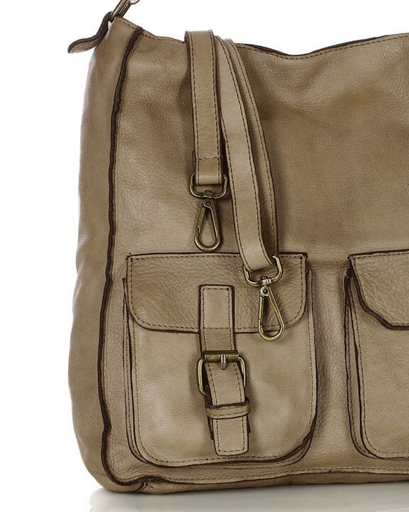 Torebka skórzana na ramię z kieszonkami safari leather bag - MARCO MAZZINI beż taupe