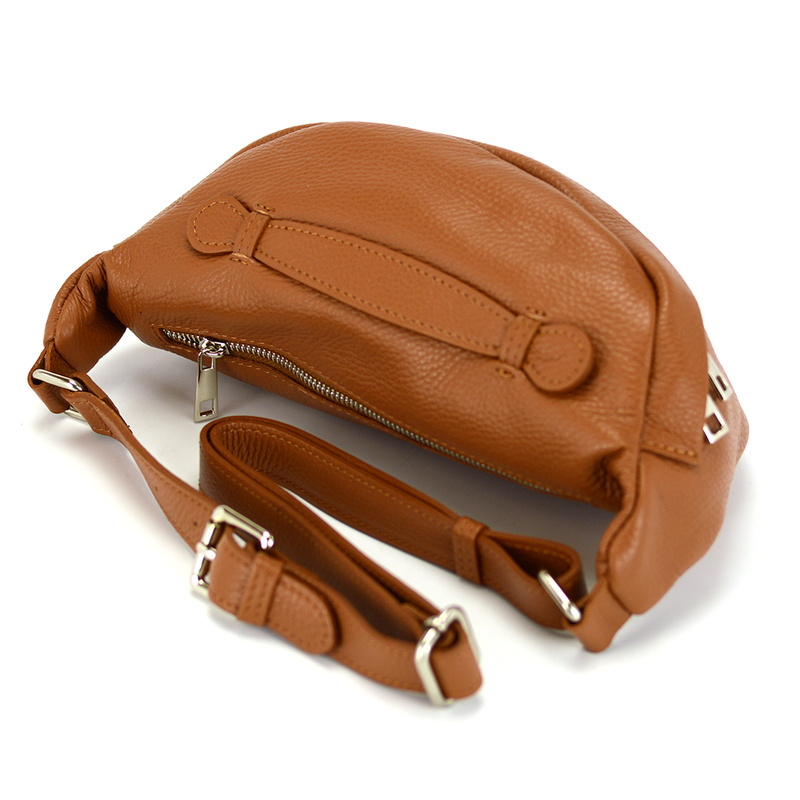 Funkcjonalna elegancka damska nerka skórzana