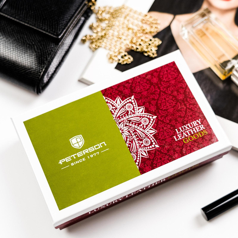 Skórzany damski portfel Peterson PTN PL-409