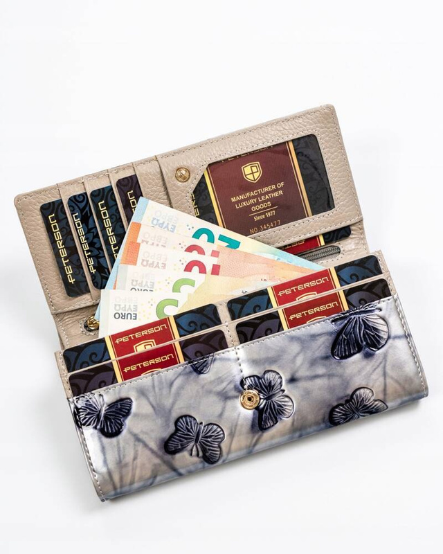 Skórzany damski portfel Peterson PTN 421028-BF SILVER