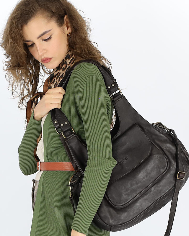 Włoska torebka skórzana z kieszenią z przodu retro bag handmade - MARCO MAZZINI czarny