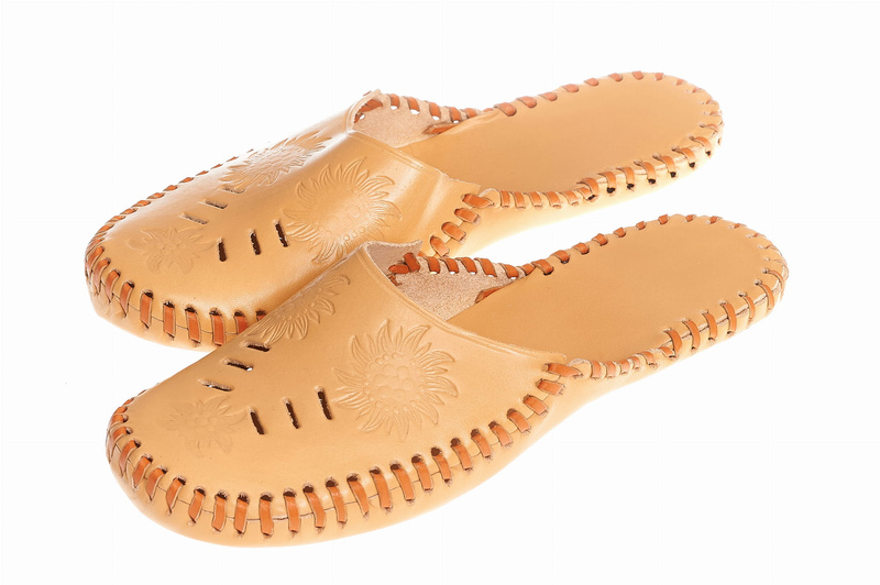 Wójciak Podhale męskie kapcie skóra naturalna zabudowane styl góralski