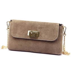 Zamszowa skórzana damska listonoszka z dopinanym paskiem łańcuszkiem Luka