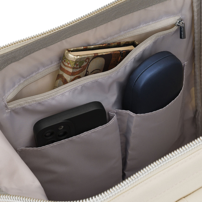 Plecak damski z poliestru w kolorze ecru z miejscem na laptopa i portem USB - Peterson