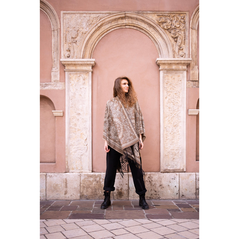 Ponczo Chic Paisley