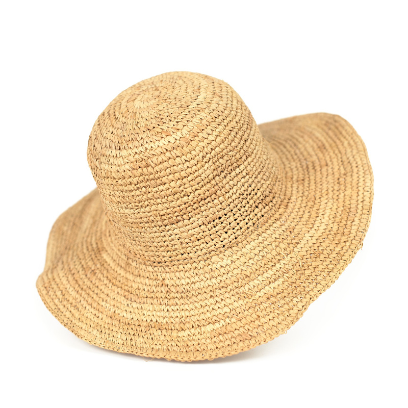 Polska czapka Miejska Elegancja